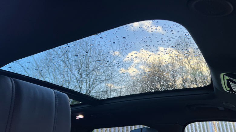 Land Rover Range Rover Velar 2.0 D200 MHEV Dynamic HSE 5dr Auto Diesel Estate